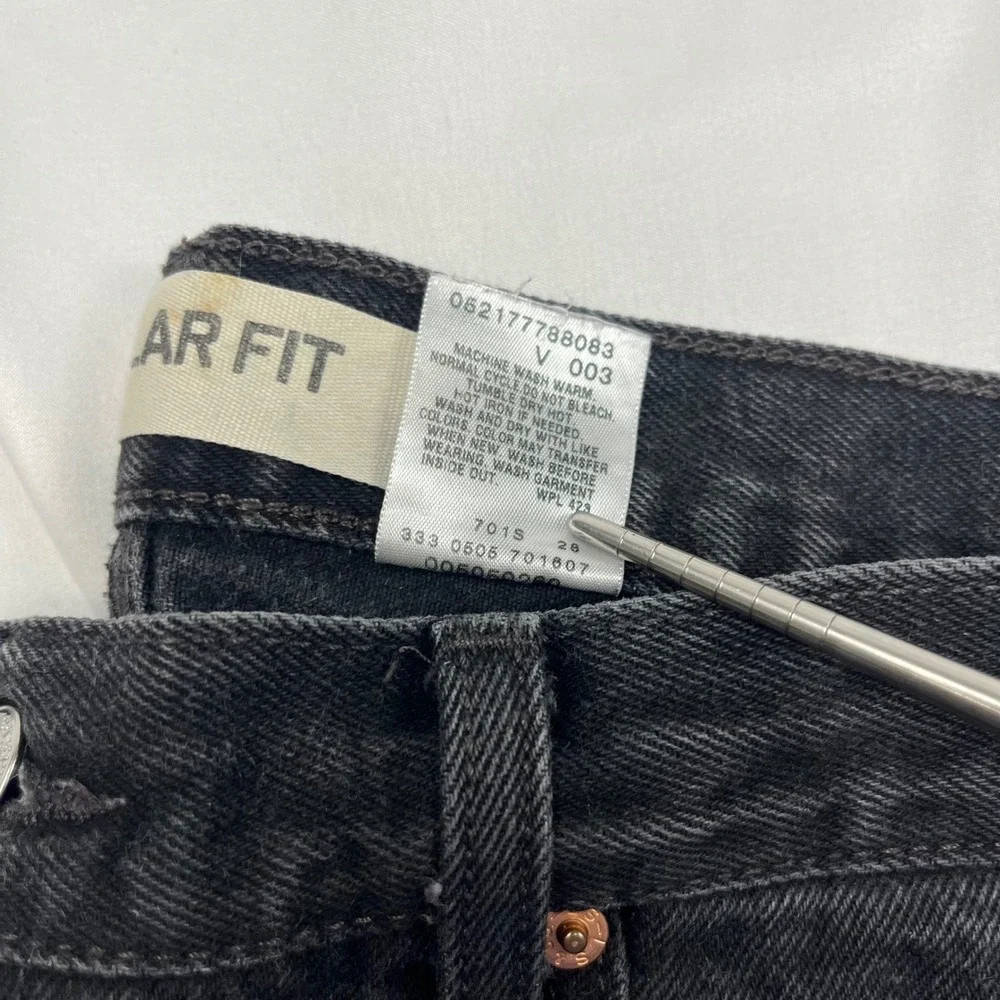 Vintage Levi's 505 Regular Fit Jeans Black Denim Straight Leg